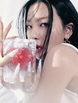 Kim Seulgi for sNOWWHITE Photoshoot